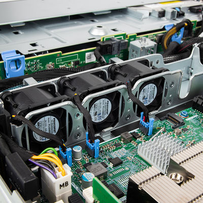 Dell PowerEdge R240 E-2224 4 * 3.5 " 250W 1U Server Rack per lavoro finanziario e condivisione di file