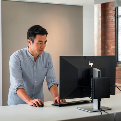 HP ProDesk 400 G9 i3-13100T 8GB 256GB M.2 SFF Tower Desktop PC con scheda grafica UHD 710